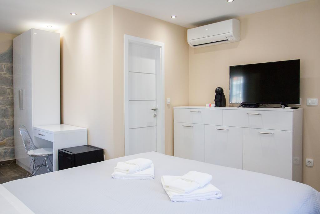 Elegant Residence Rooms & Apartments Сплит Экстерьер фото