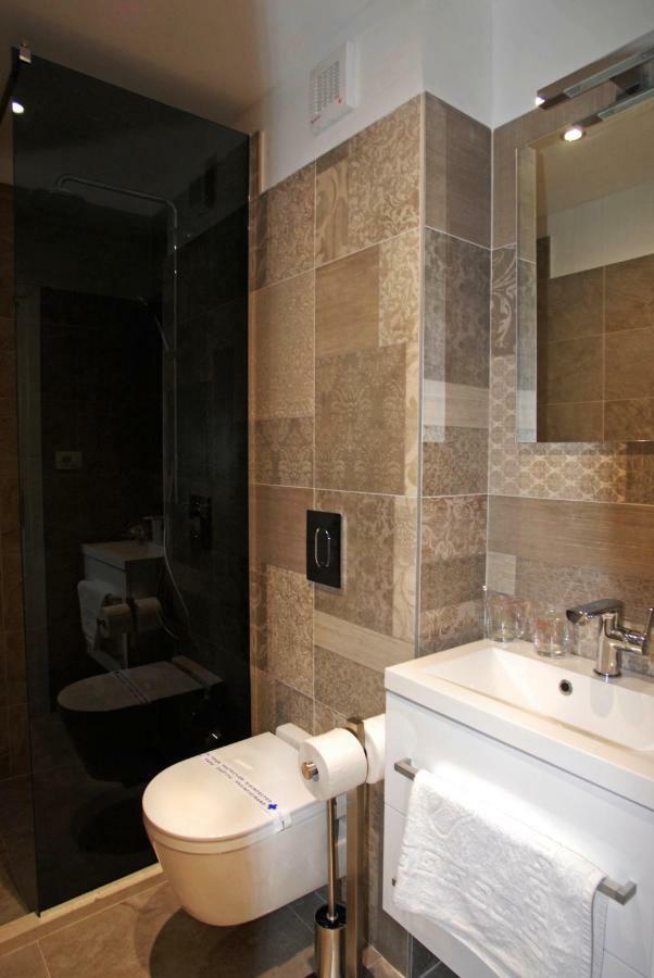 Elegant Residence Rooms & Apartments Сплит Экстерьер фото