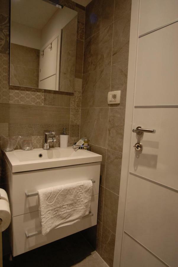 Elegant Residence Rooms & Apartments Сплит Экстерьер фото